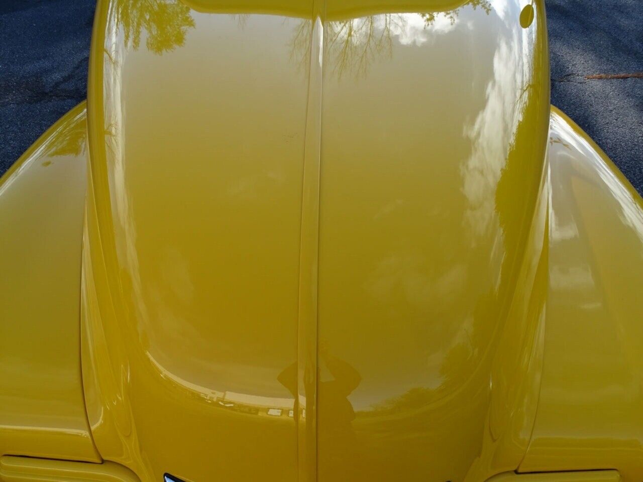 Chevrolet-Other-Pickups-Pickup-1948-Yellow-Black-87724-10