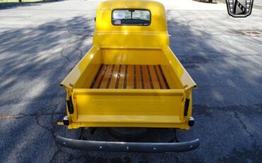 Chevrolet-Other-Pickups-Pickup-1948-Yellow-Black-87724-5