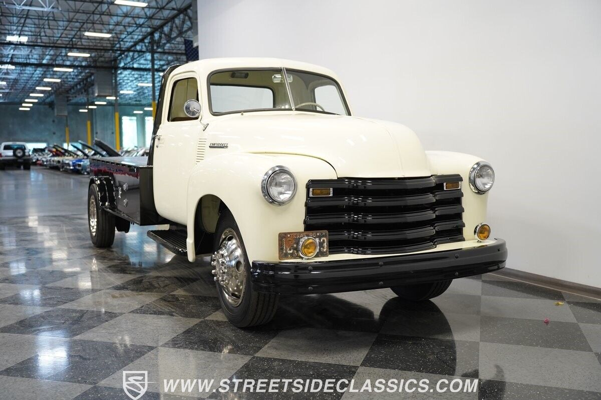 Chevrolet-Other-Pickups-Pickup-1950-White-Brown-5-10