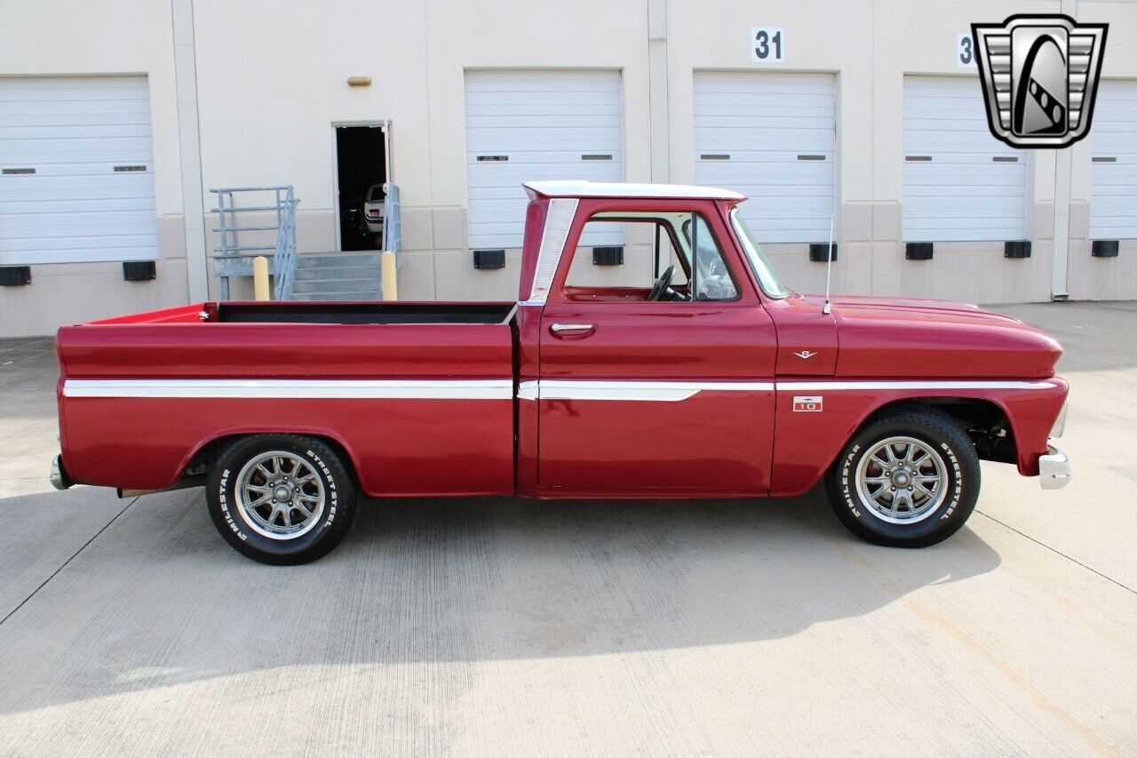 Chevrolet-Other-Pickups-Pickup-1966-Red-White-51243-4