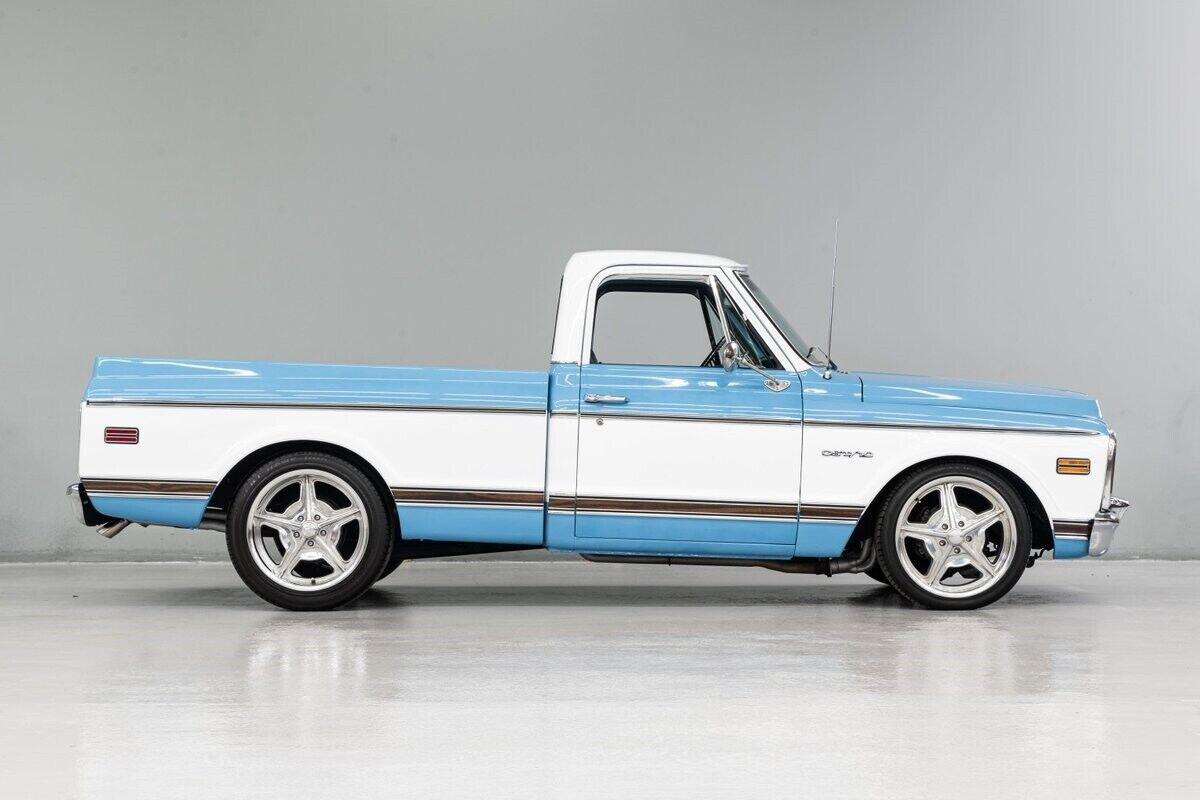 Chevrolet-Other-Pickups-Pickup-1969-Blue-Black-1798-7