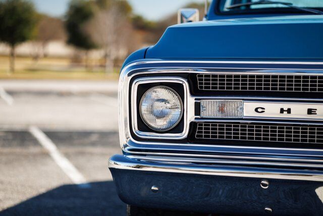 Chevrolet-Other-Pickups-Pickup-1970-Blue-Black-1788-23