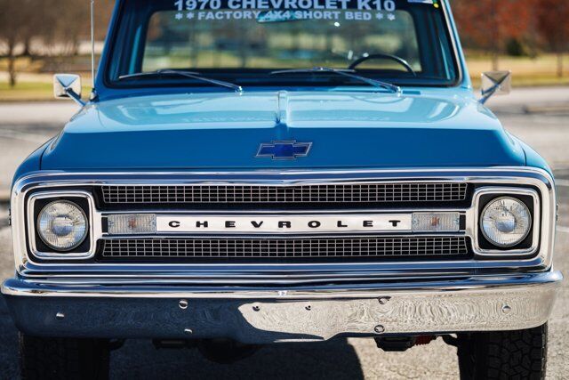 Chevrolet-Other-Pickups-Pickup-1970-Blue-Black-1788-25