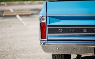 Chevrolet-Other-Pickups-Pickup-1970-Blue-Black-1788-26