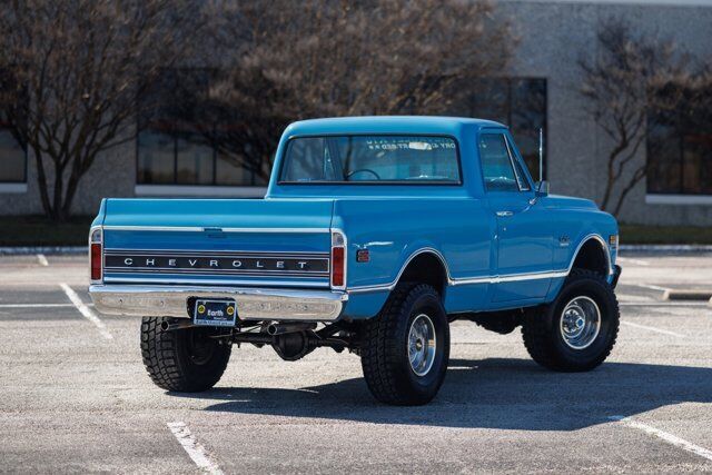 Chevrolet-Other-Pickups-Pickup-1970-Blue-Black-1788-8