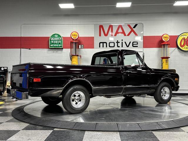 Chevrolet-Other-Pickups-Pickup-1971-Black-Red-151917-2