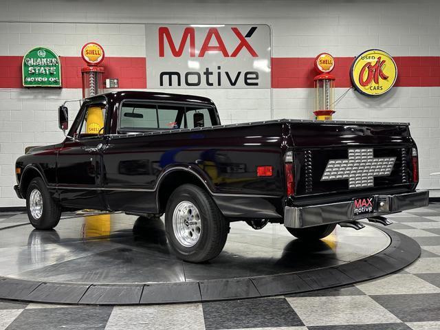 Chevrolet-Other-Pickups-Pickup-1971-Black-Red-151917-4