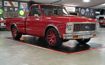 Chevrolet-Other-Pickups-Pickup-1971-Red-Brown-0-24