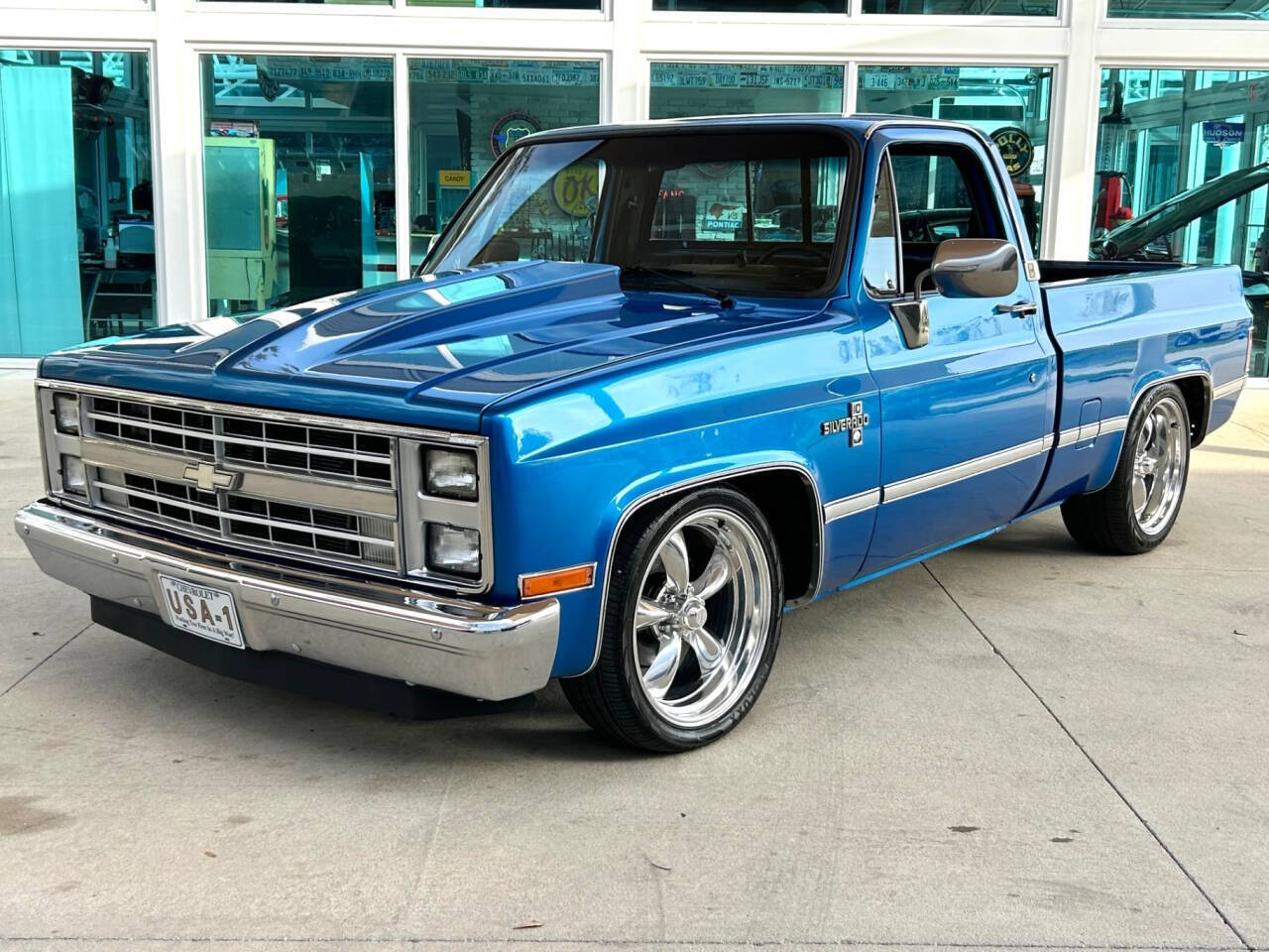 Chevrolet-Other-Pickups-Pickup-1981-Blue-Black-87387-9