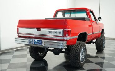 Chevrolet-Other-Pickups-Pickup-1984-Red-Black-56321-10