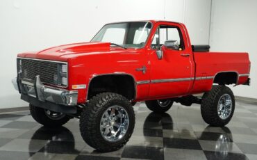 Chevrolet-Other-Pickups-Pickup-1984-Red-Black-56321-6