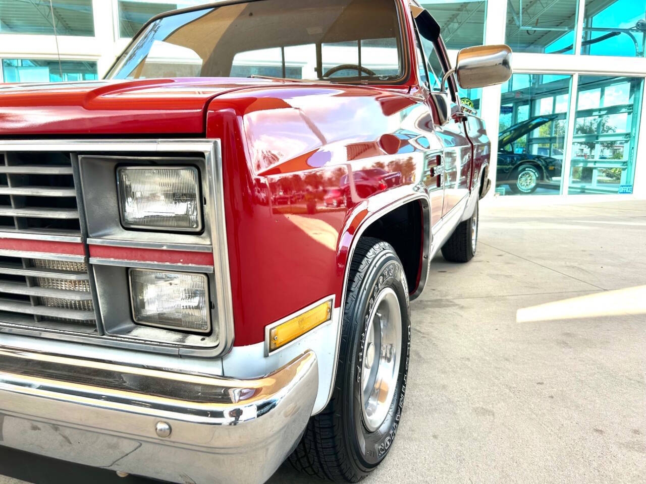 Chevrolet-Other-Pickups-Pickup-1984-Red-Red-118845-9