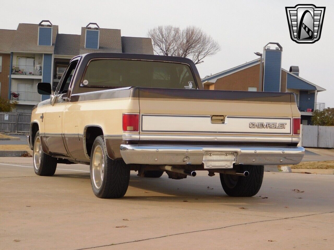 Chevrolet-Other-Pickups-Pickup-1986-Brown-Brown-147923-3