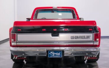 Chevrolet-Other-Pickups-Pickup-1986-Red-Red-95573-10