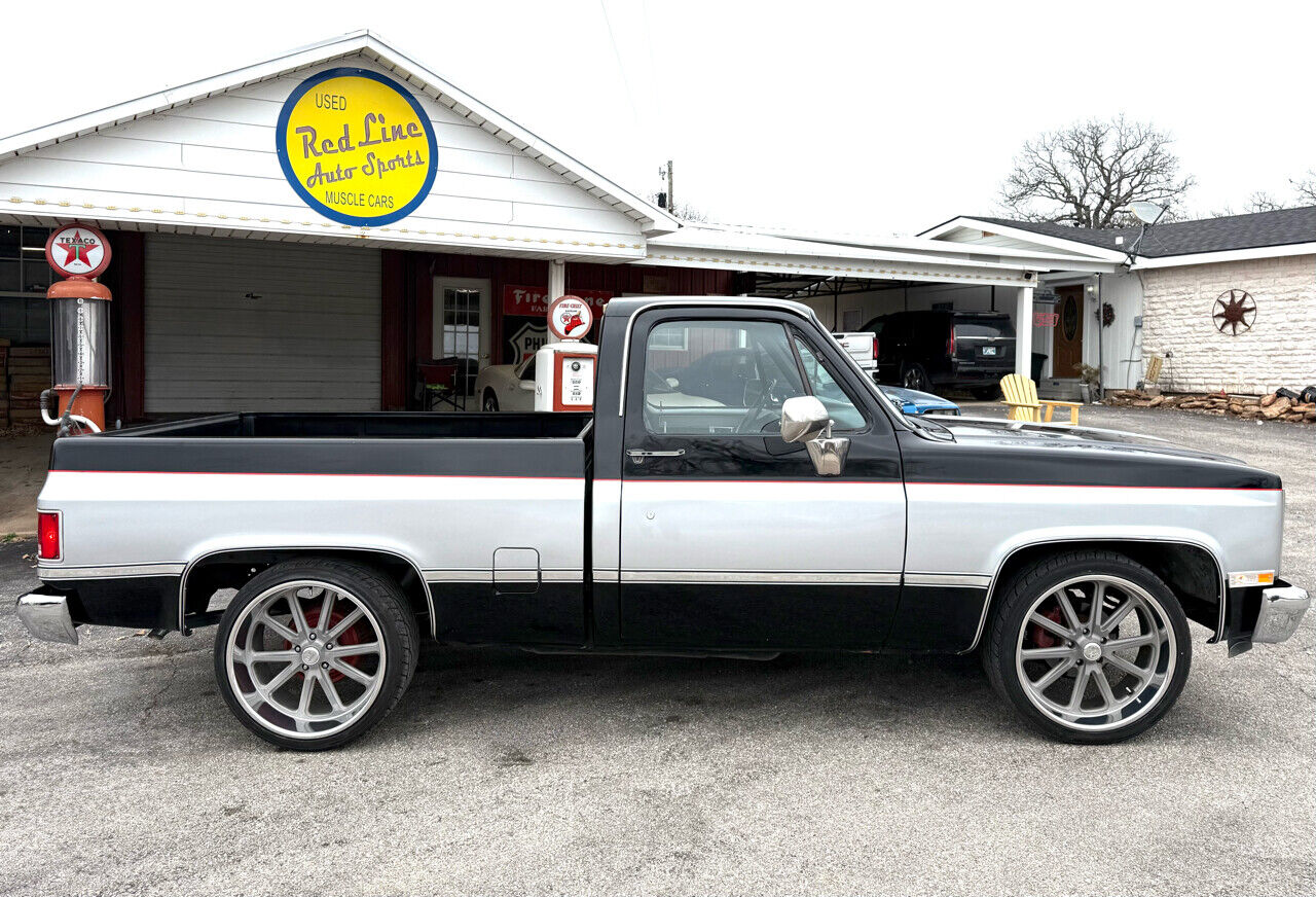 Chevrolet-Other-Pickups-Pickup-1987-Black-Black-147020-3