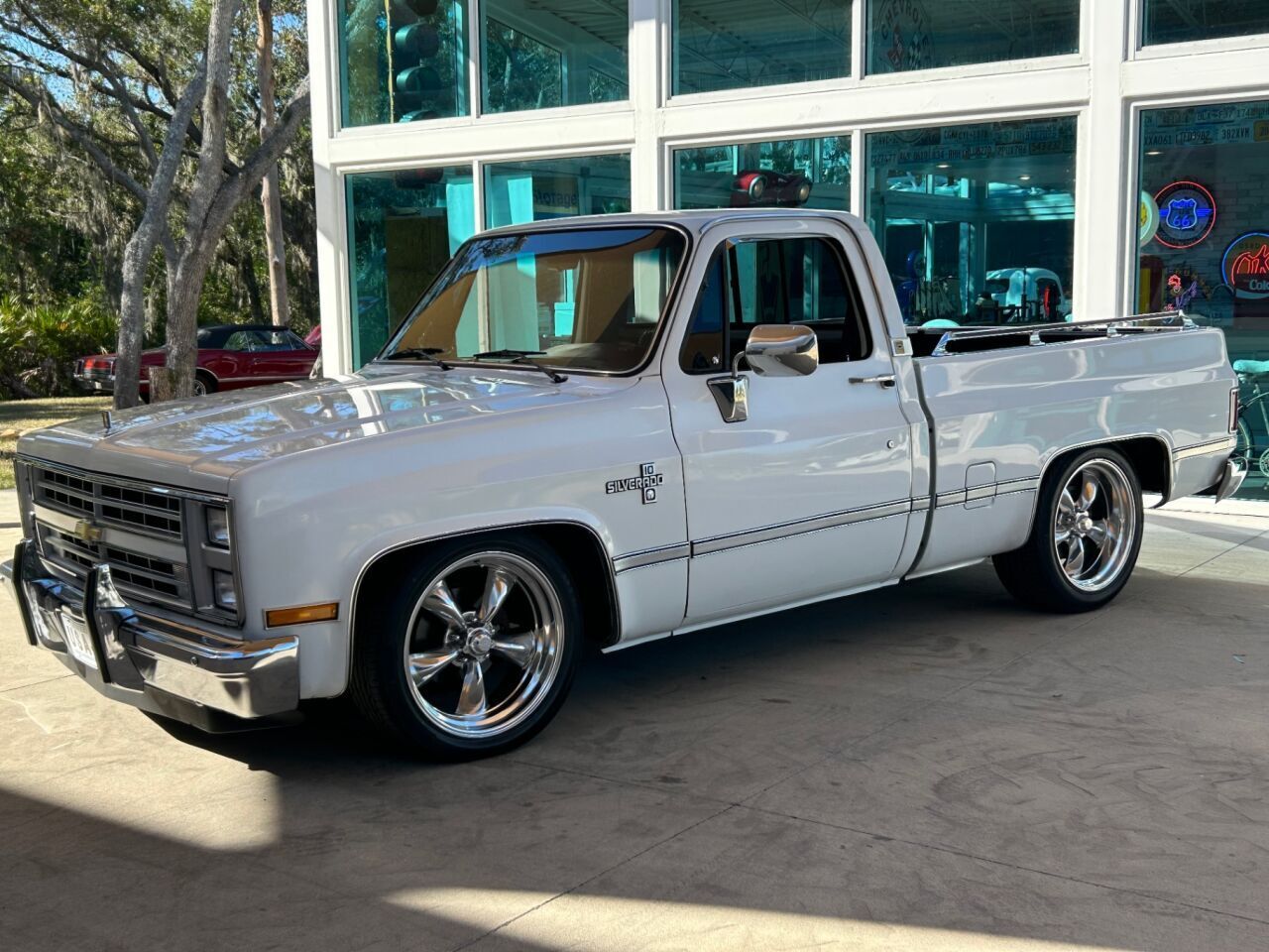 Chevrolet-Other-Pickups-Pickup-1987-White-Red-123149-8