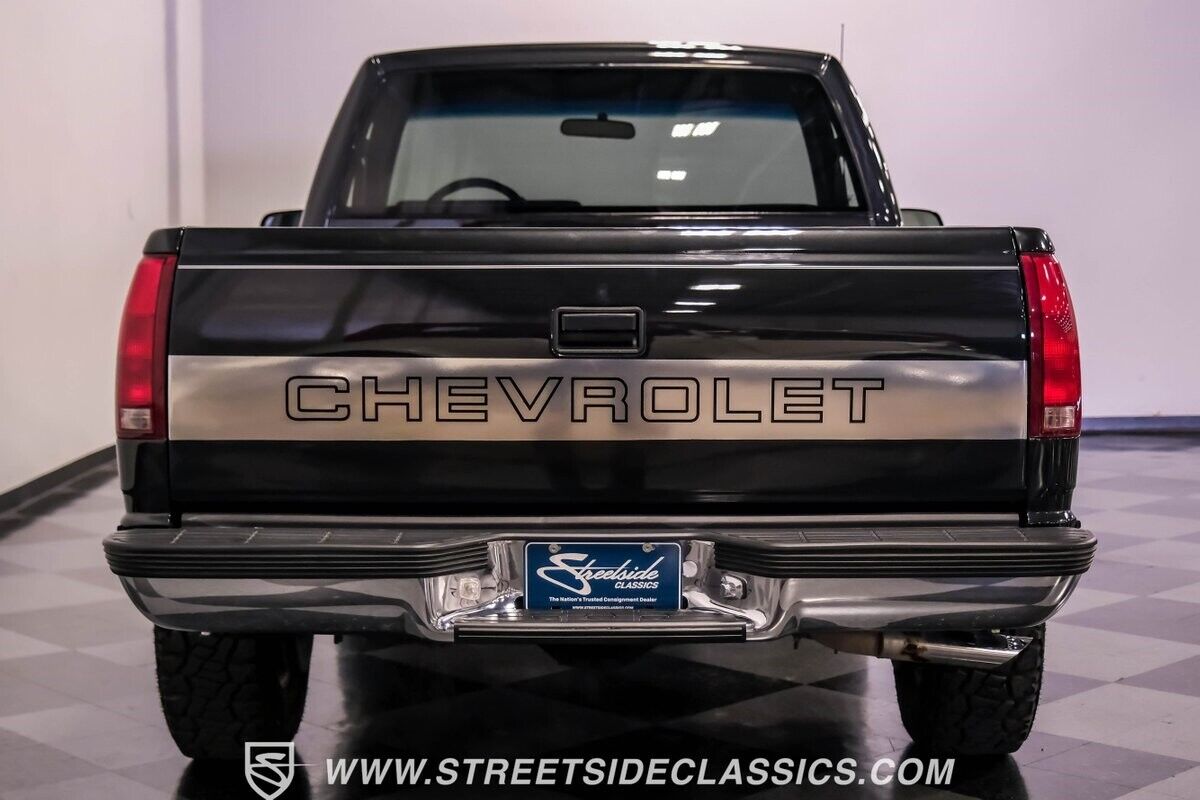 Chevrolet-Other-Pickups-Pickup-1989-Black-Gray-237423-11