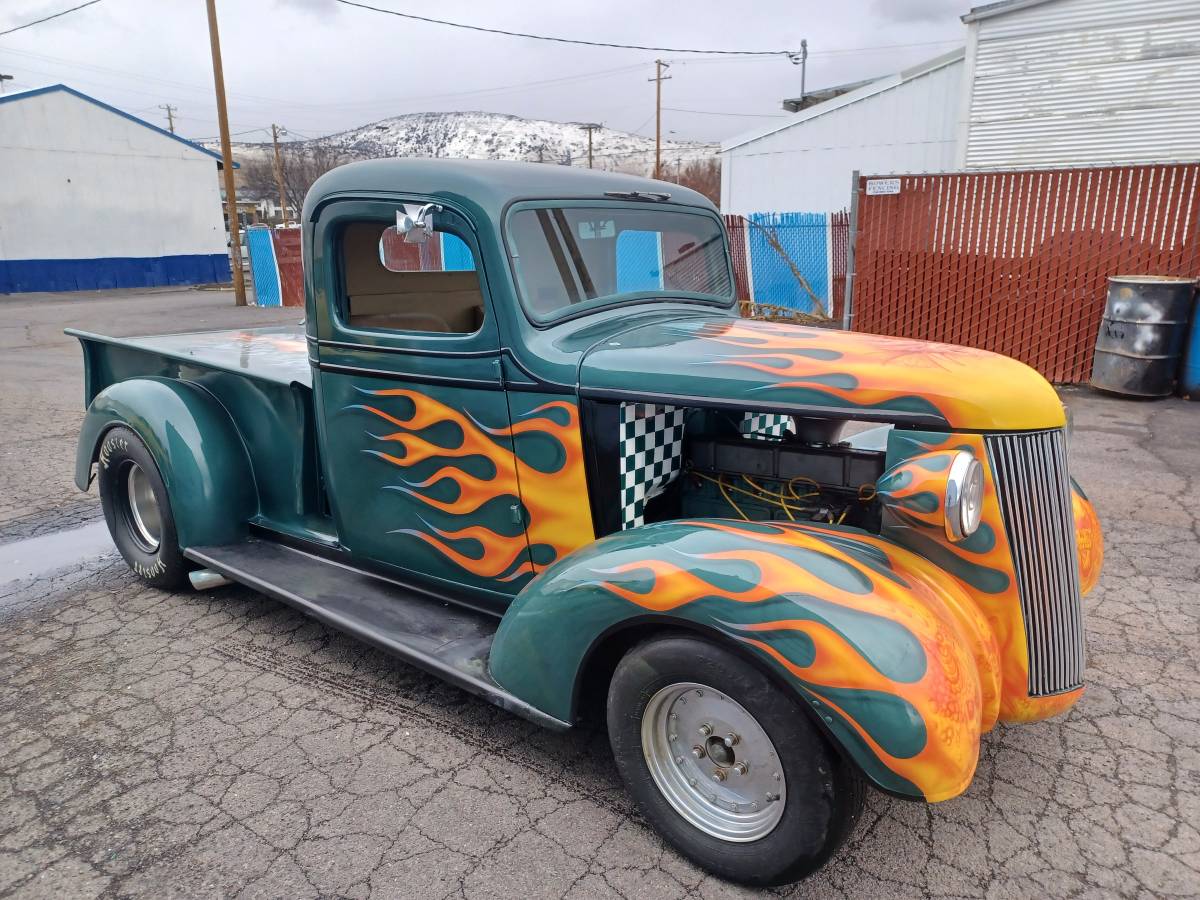 Chevrolet-Pickup-1937-green-4023-9