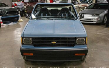 Chevrolet-S-10-1984-Blue-Black-137898-10