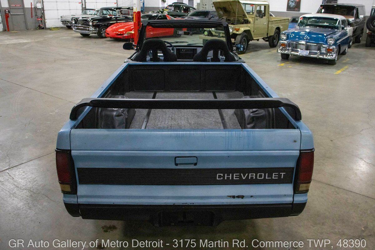 Chevrolet-S-10-1984-Blue-Black-137898-4