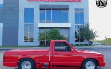 Chevrolet-S-10-Pickup-1986-Red-Burgundy-112558-6