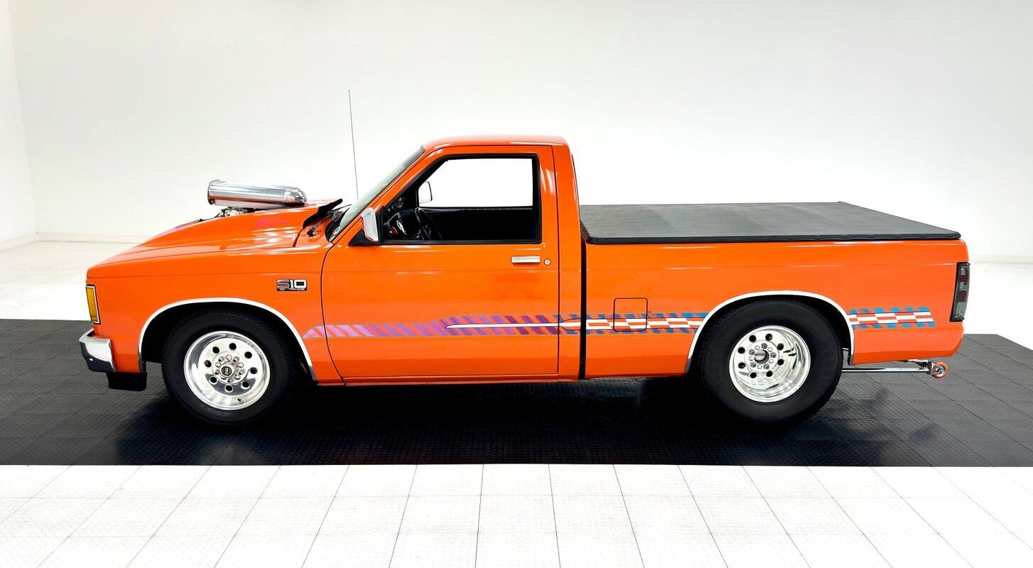 Chevrolet-S-10-Pickup-1989-Orange-Black-1331-1