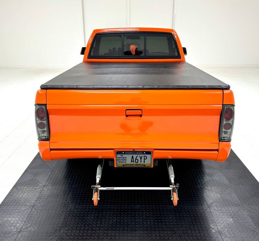 Chevrolet-S-10-Pickup-1989-Orange-Black-1331-3