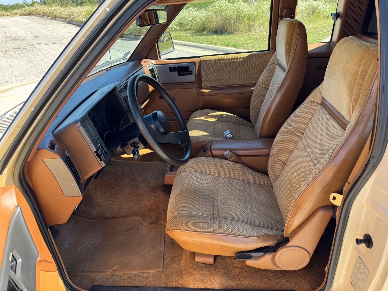 Chevrolet-S-10-Pickup-1991-Brown-Tan-96599-34