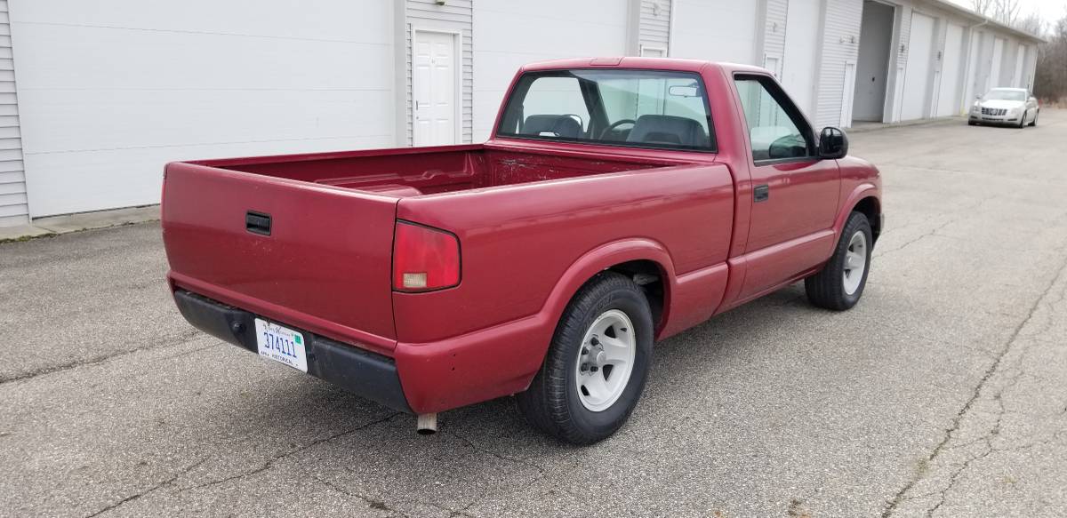 Chevrolet-S10-1995-red-805-3