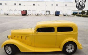 Chevrolet-Sedan-Delivery-Coupe-1934-Yellow-Gray-51061-32