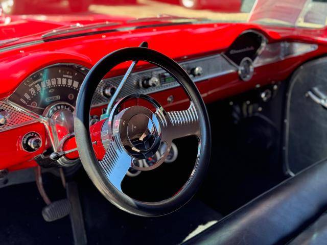 Chevrolet-Sedan-delivery-1955-red-79793-11