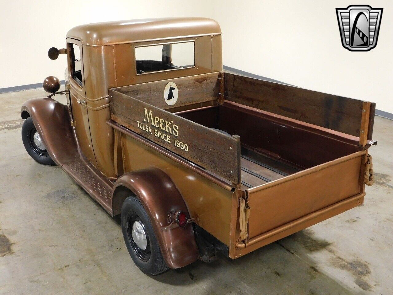 Chevrolet-Series-EB-1935-Brown-Tan-108098-4