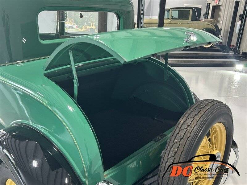 Chevrolet-Series-ba-confederate-coupe-1932-green-116447-13