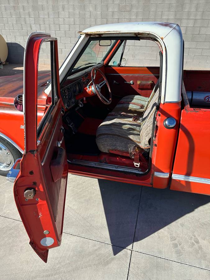 Chevrolet-Silverado-1500-1968-red-149794-11