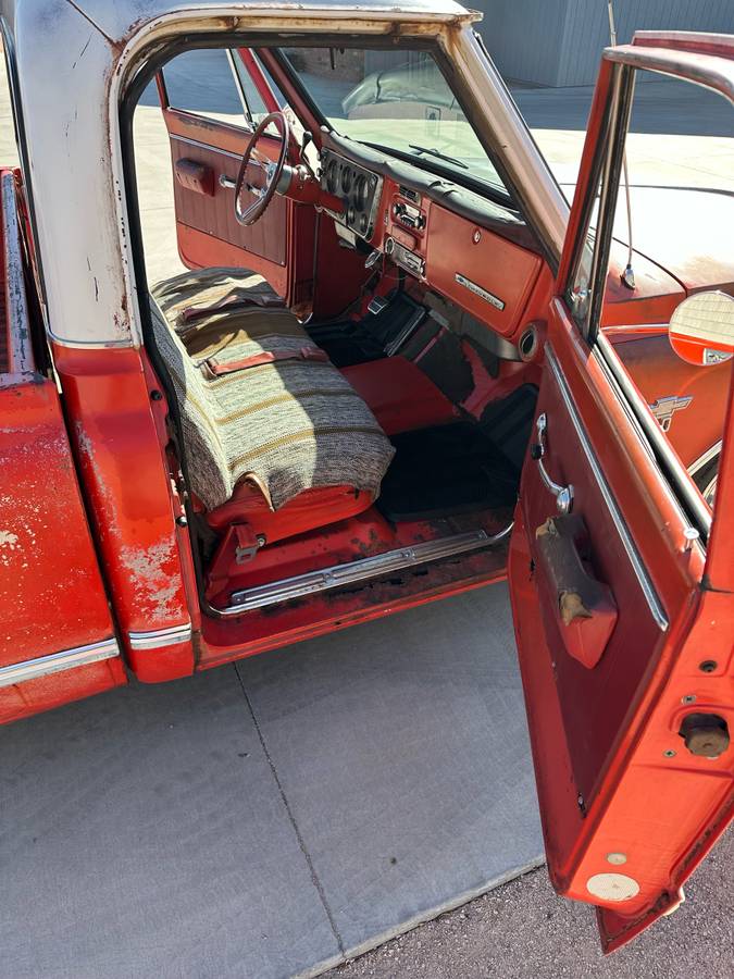 Chevrolet-Silverado-1500-1968-red-149794-12