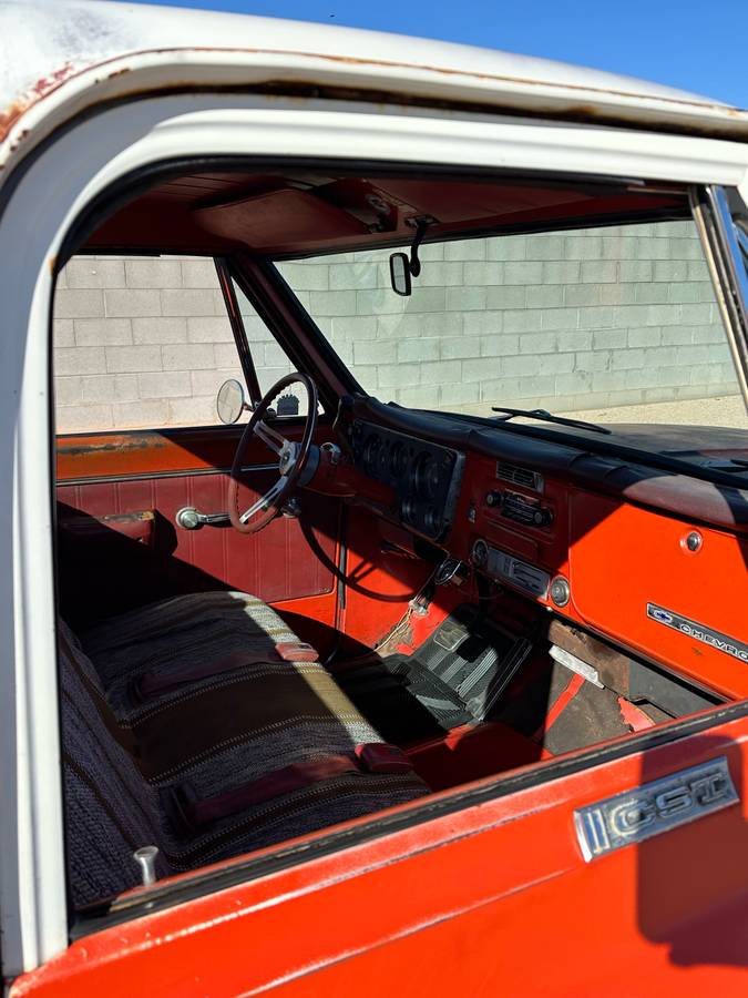 Chevrolet-Silverado-1500-1968-red-149794-13