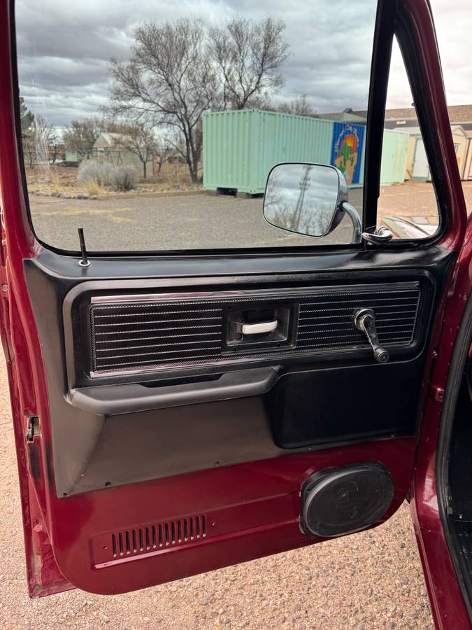 Chevrolet-Silverado-1500-1980-red-32187-10