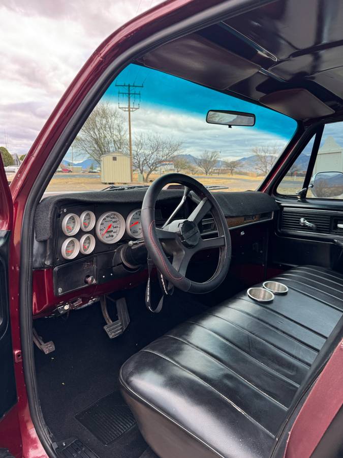 Chevrolet-Silverado-1500-1980-red-32187-9