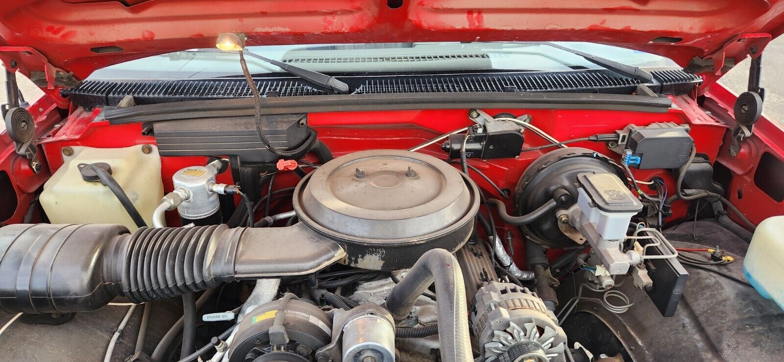 Chevrolet-Silverado-1500-1992-Red-Gray-215594-24