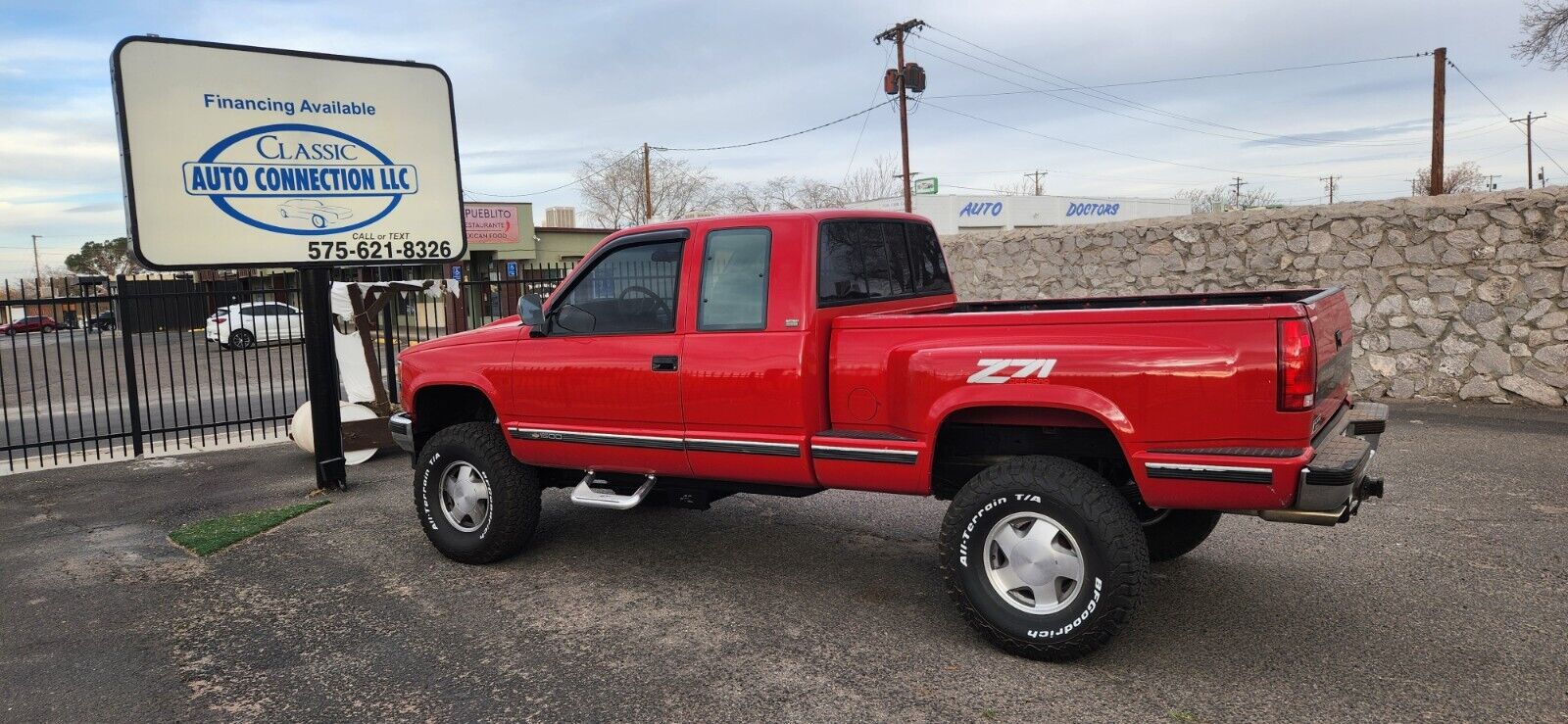 Chevrolet-Silverado-1500-1992-Red-Gray-215594-3