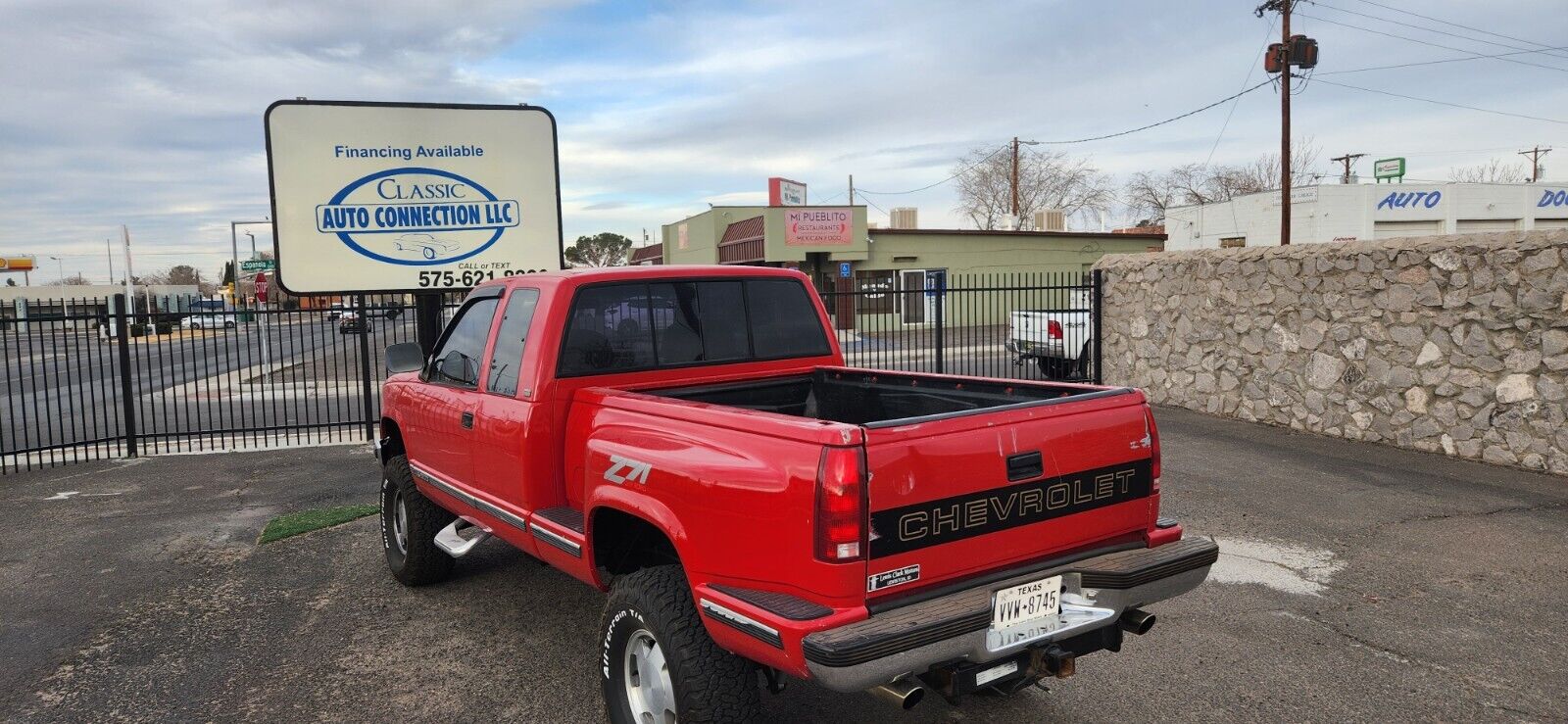 Chevrolet-Silverado-1500-1992-Red-Gray-215594-4