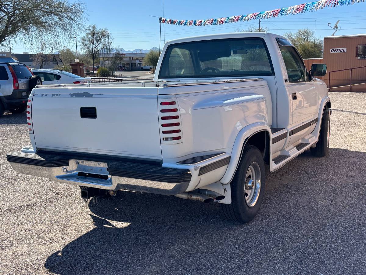 Chevrolet-Silverado-1500-1992-white-193121-3