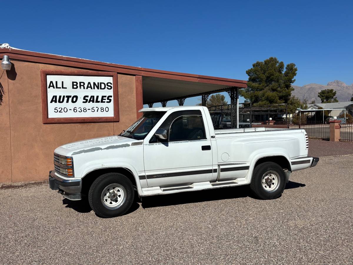 Chevrolet-Silverado-1500-1992-white-193121