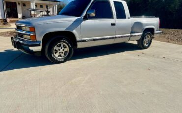 Chevrolet-Silverado-1500-1994-silver-157715-1