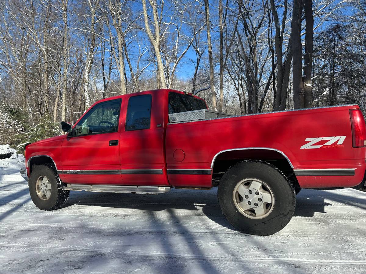 Chevrolet-Silverado-1500-4x4-1994-red-245334-1