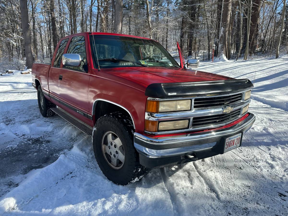 Chevrolet-Silverado-1500-4x4-1994-red-245334-4