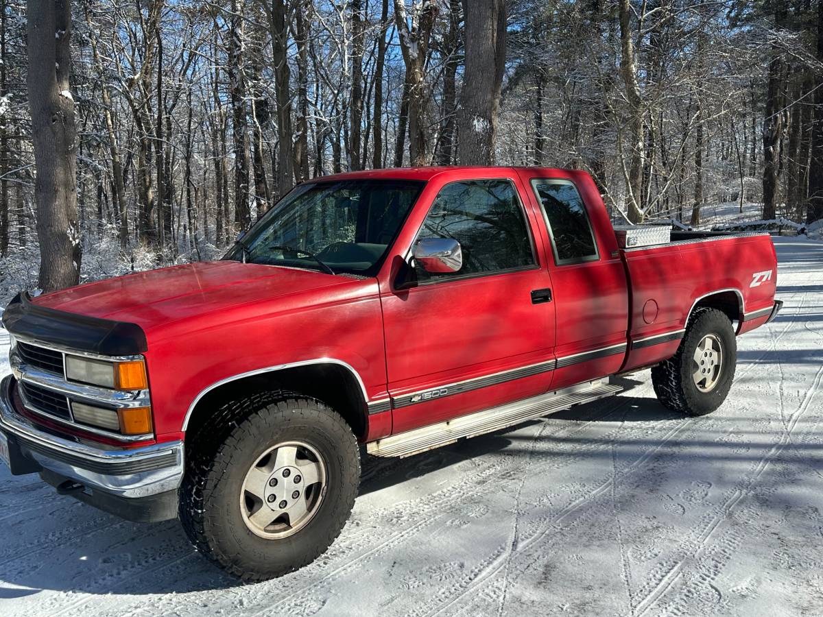 Chevrolet-Silverado-1500-4x4-1994-red-245334