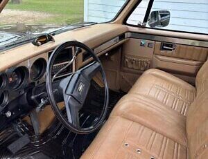 Chevrolet-Silverado-1500-Pickup-1986-Black-Tan-217261-6