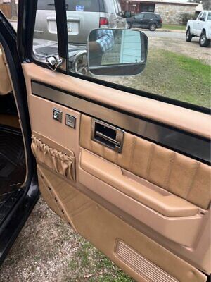 Chevrolet-Silverado-1500-Pickup-1986-Black-Tan-217261-9