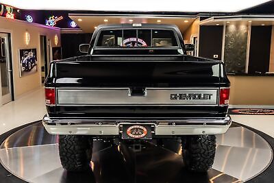 Chevrolet-Silverado-1500-Pickup-1987-Black-Black-20577-15